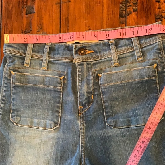 Levi’s denim shorts size 26 - Picture 7 of 9